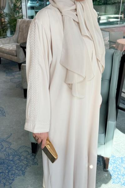 Liyana Abaya Bej